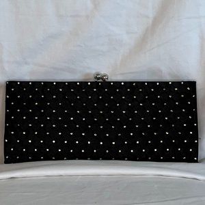Women's Formal Evening Clutch in Black With Diamond-like Crystals - OS